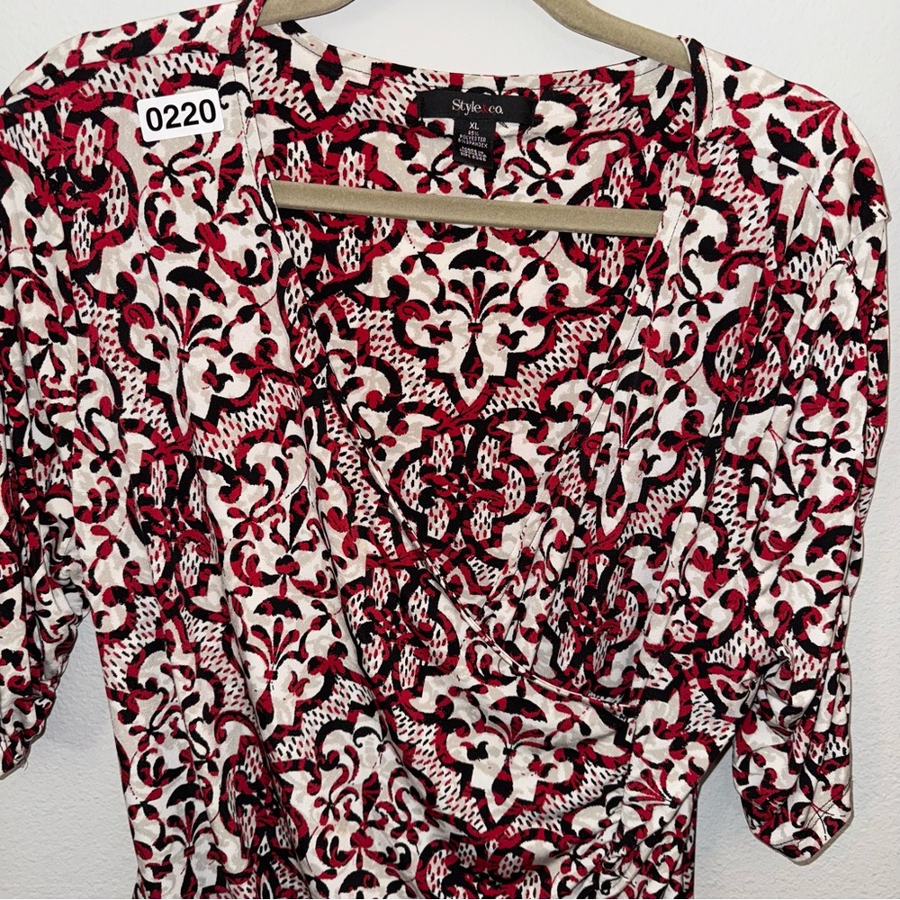 Style & Co. Red and White Patterned Blouse - Picture 4 of 4